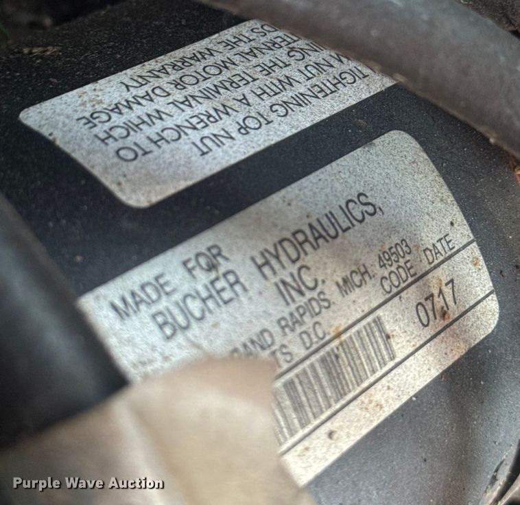 image for item DU7911 2018 Skyjack SJ16 vertical lift