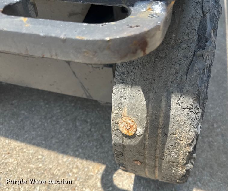 image for item DU7912 Skyjack SJ3226 scissor lift