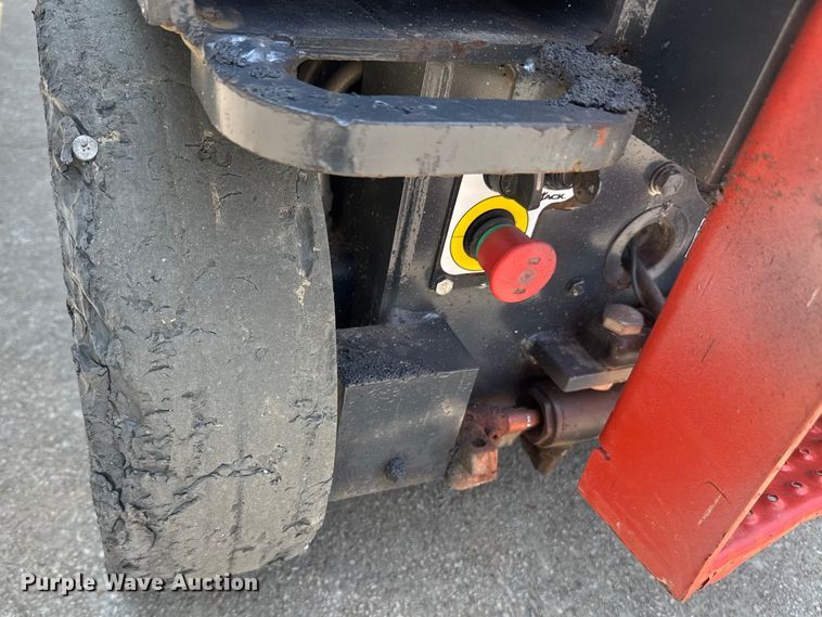 image for item DU7912 Skyjack SJ3226 scissor lift