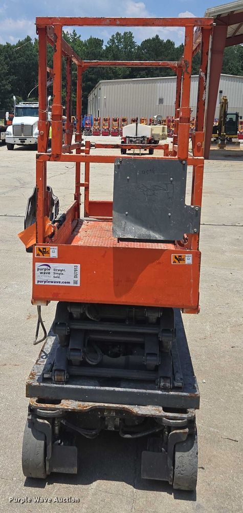 image for item DU7913 2020 Skyjack SJ3219 scissor lift