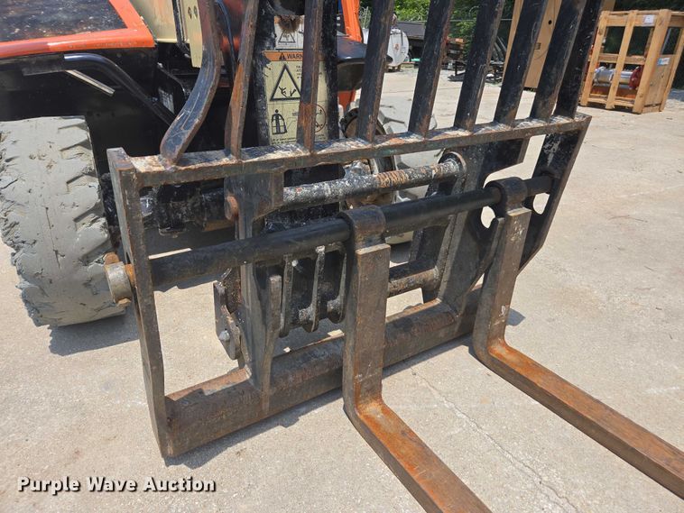 image for item DU7914 2017 JLG G5-18A telehandler