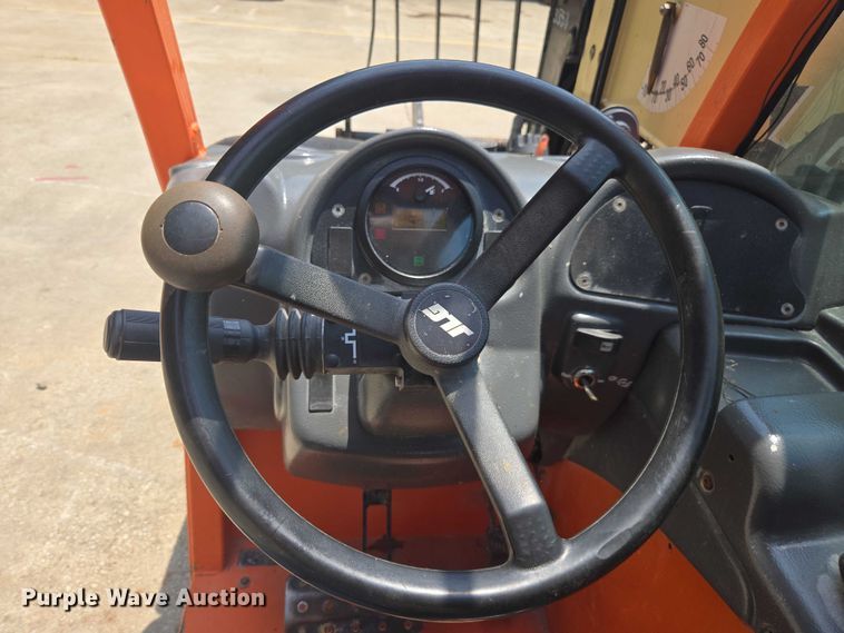 image for item DU7914 2017 JLG G5-18A telehandler