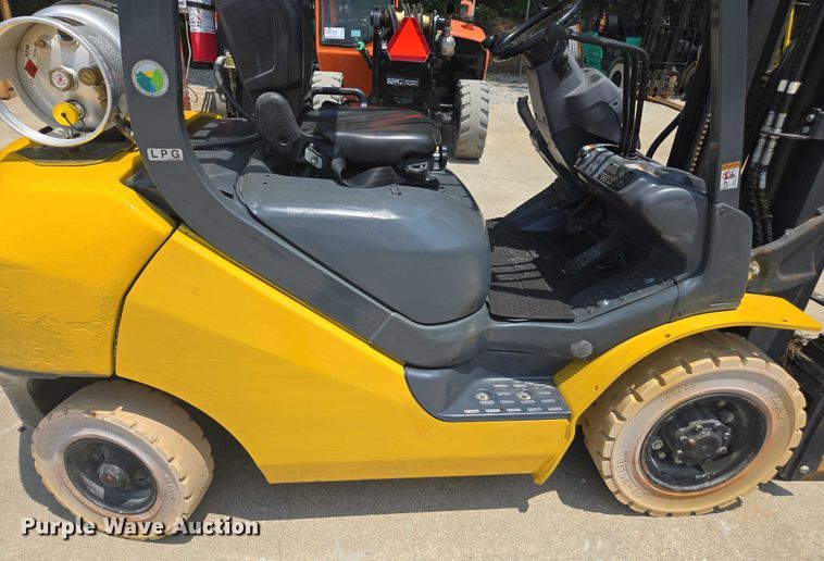 image for item DU7915 2018 Komatsu FG25T-16 forklift