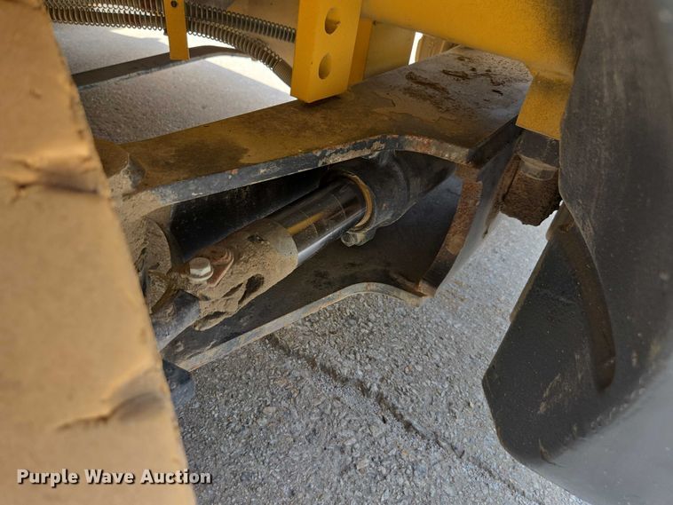 image for item DU7915 2018 Komatsu FG25T-16 forklift