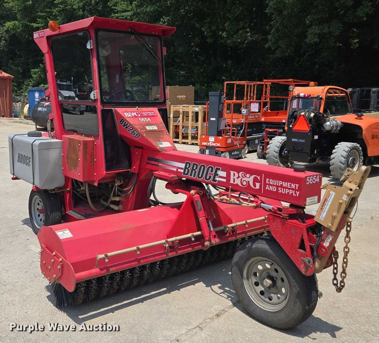 image for item DU7916 Broce BW260 broom