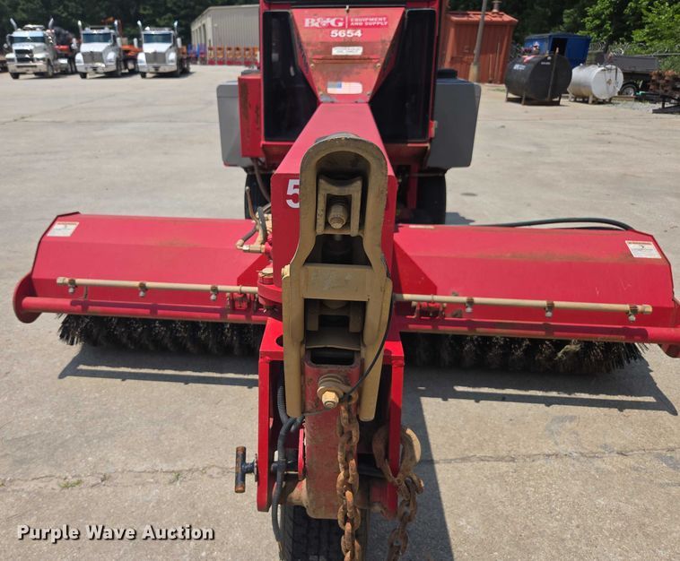 image for item DU7916 Broce BW260 broom