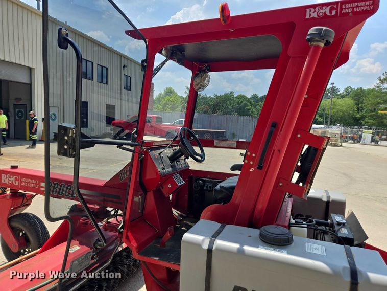 image for item DU7916 Broce BW260 broom