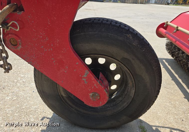 image for item DU7916 Broce BW260 broom