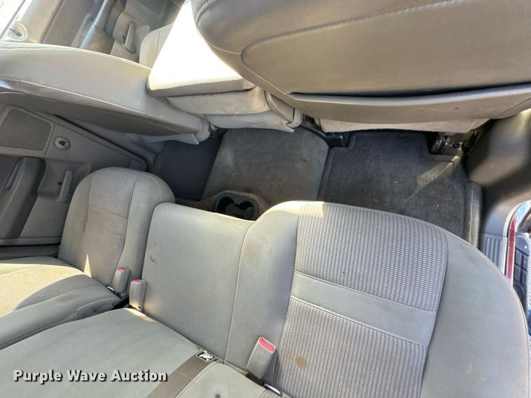 image for item DU9191 2007 Dodge Ram 3500 Quad Cab flatbed pickup truck