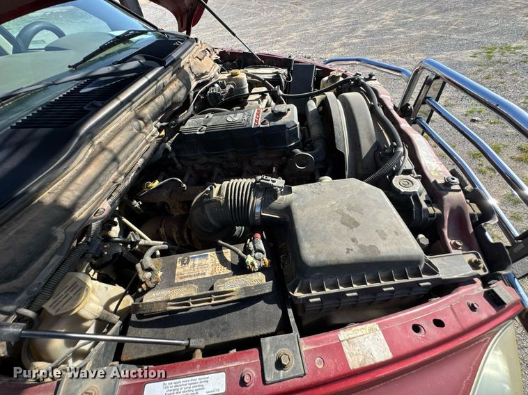 image for item DU9191 2007 Dodge Ram 3500 Quad Cab flatbed pickup truck