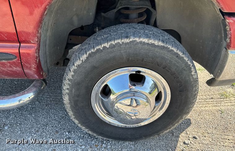 image for item DU9191 2007 Dodge Ram 3500 Quad Cab flatbed pickup truck