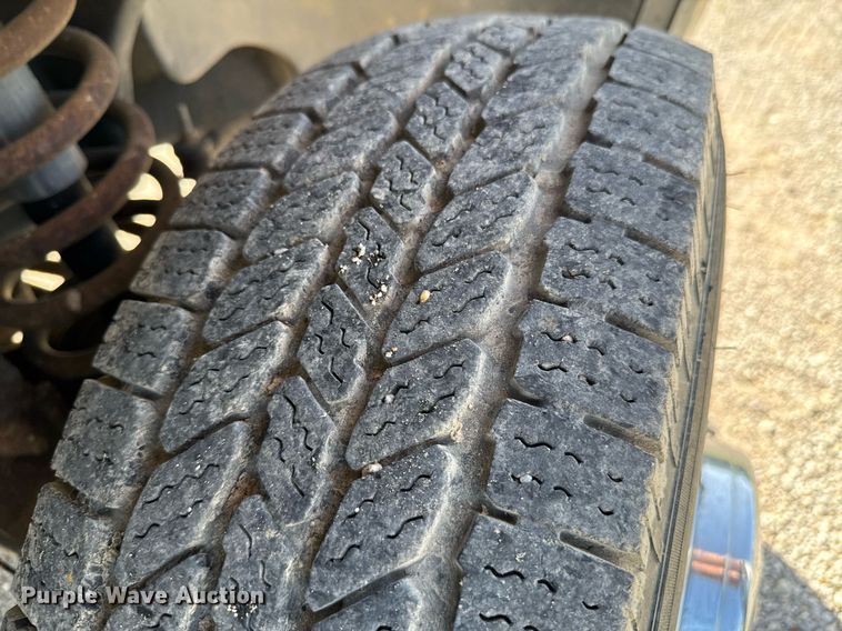 image for item DU9191 2007 Dodge Ram 3500 Quad Cab flatbed pickup truck