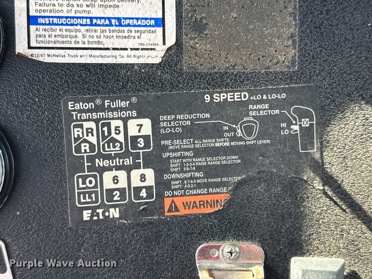 image for item DU9192 1999 Mack RD690S dump truck