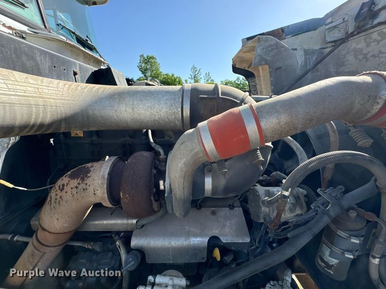 image for item DU9192 1999 Mack RD690S dump truck