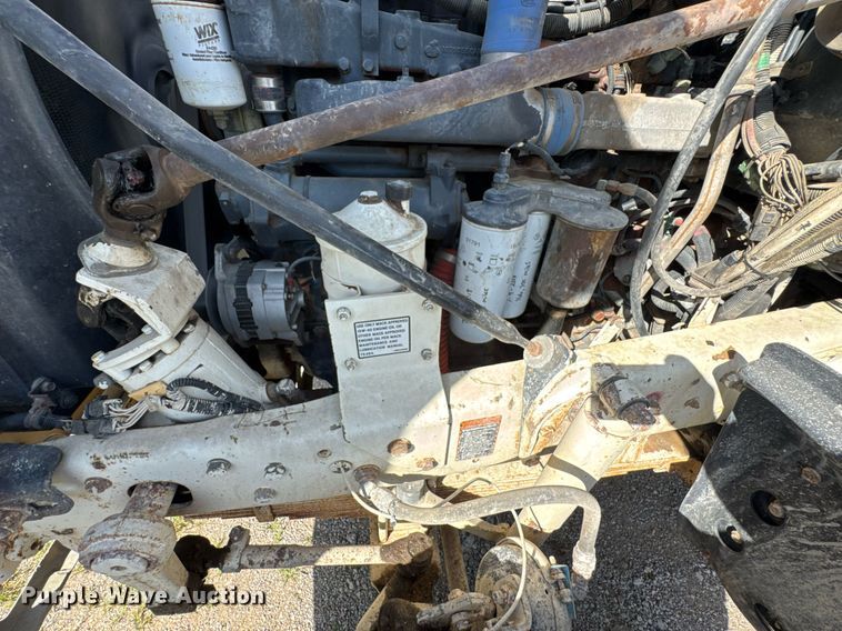 image for item DU9192 1999 Mack RD690S dump truck