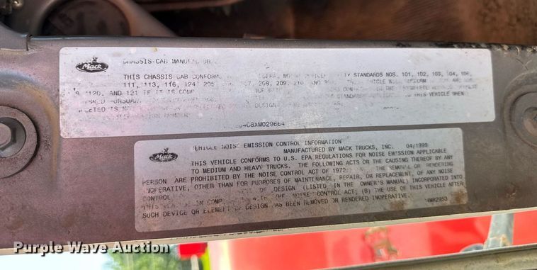 image for item DU9193 1999 Mack RD690S dump truck