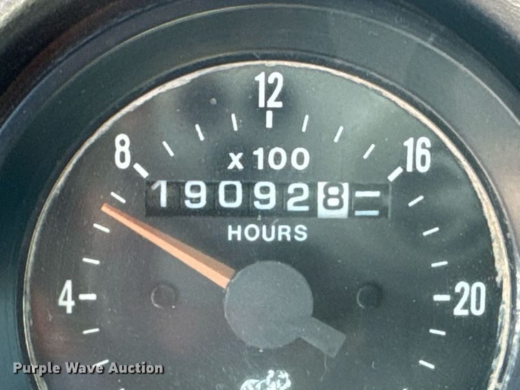 image for item DU9194 1999 Mack RD690S dump truck