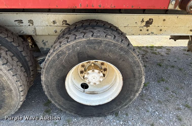 image for item DU9194 1999 Mack RD690S dump truck