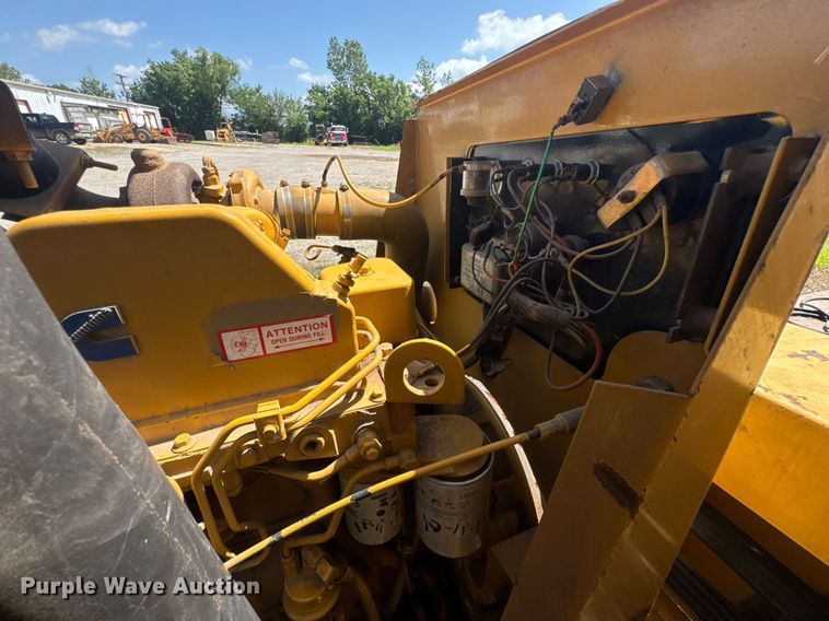 image for item DU9195 1998 Vermeer BC1800 wood chipper