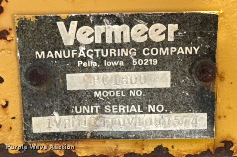 image for item DU9195 1998 Vermeer BC1800 wood chipper