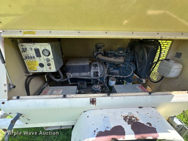 image for item DU9196 Amida AL4000 light plant