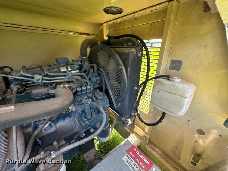 image for item DU9196 Amida AL4000 light plant