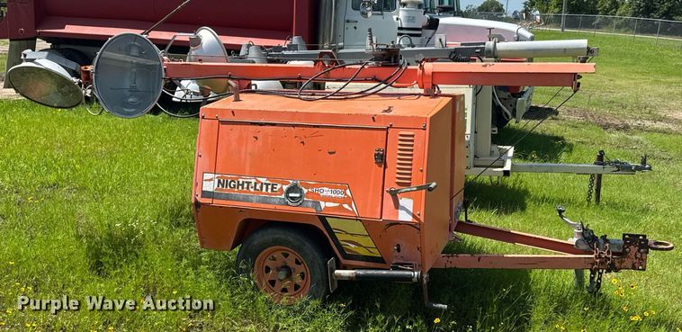 image for item DU9198 Allmand-Bros. SHO 1000 Night-Lite light plant