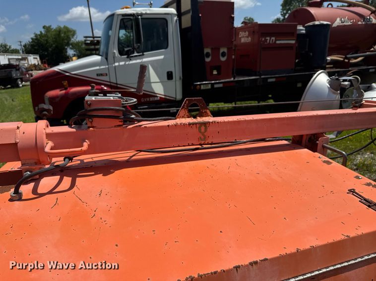 image for item DU9198 Allmand-Bros. SHO 1000 Night-Lite light plant