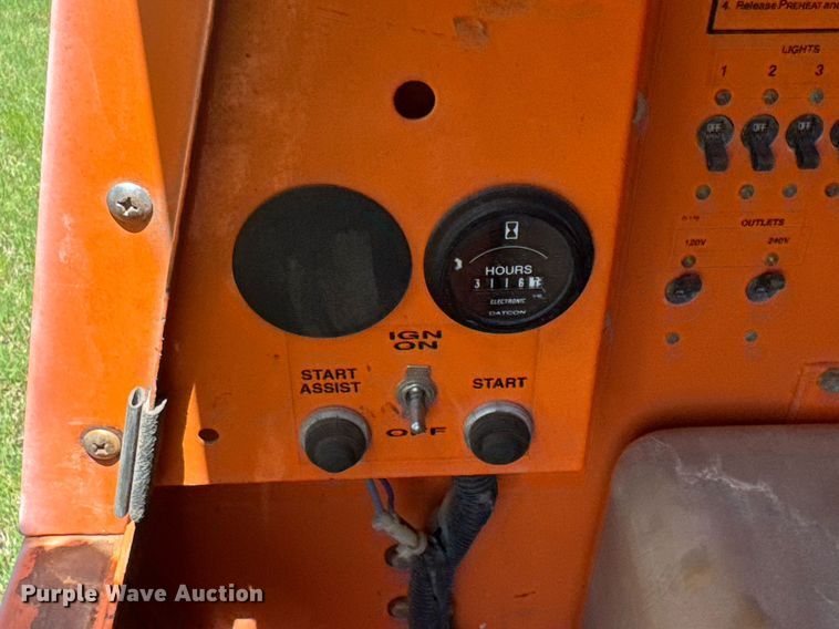 image for item DU9198 Allmand-Bros. SHO 1000 Night-Lite light plant