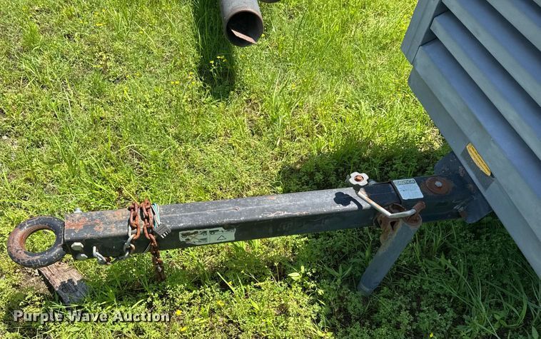 image for item DU9200 2011 Atlas XAS 185 JD7 air compressor