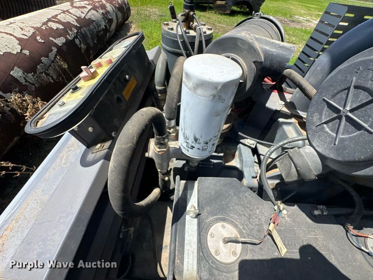 image for item DU9200 2011 Atlas XAS 185 JD7 air compressor