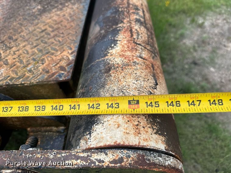 image for item DU9201 Winch truck bed