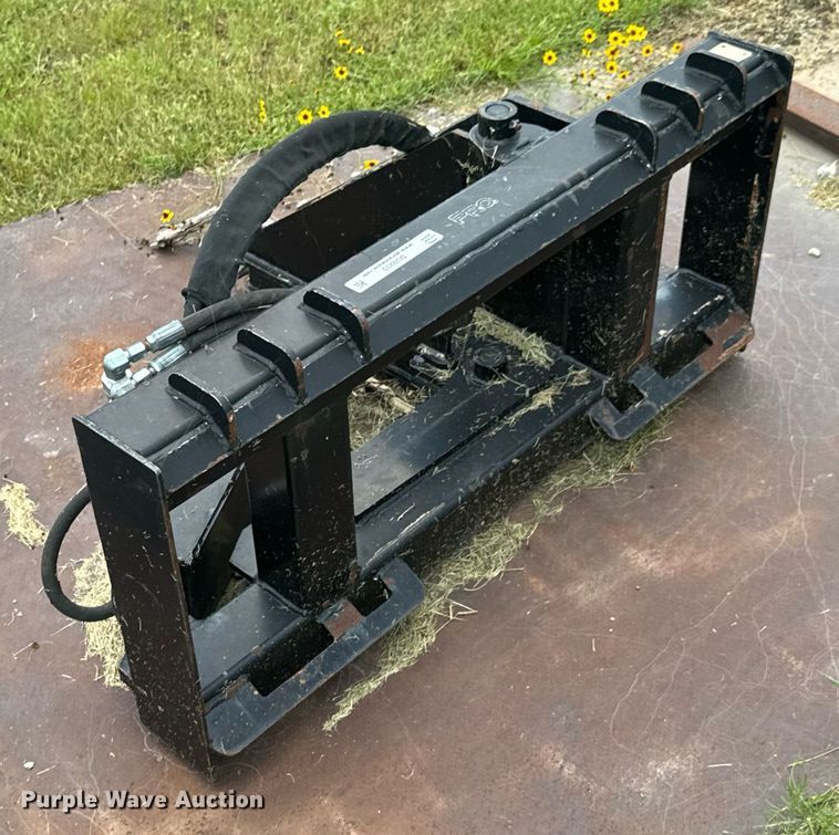 image for item DU9203 2017 SPTP skid steer tree puller