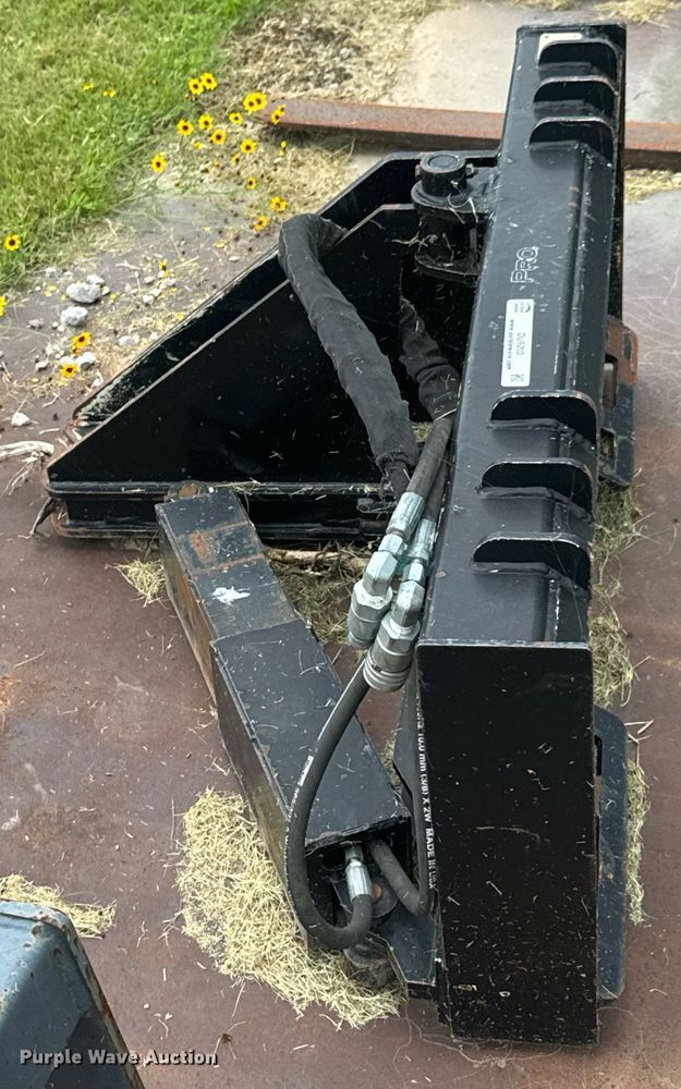 image for item DU9203 2017 SPTP skid steer tree puller