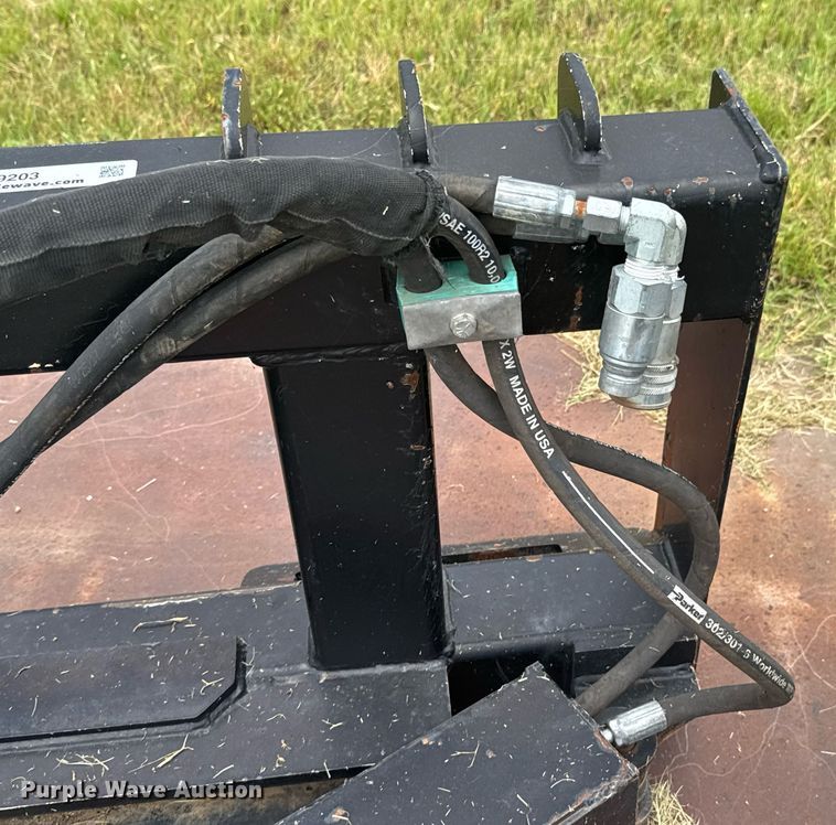 image for item DU9203 2017 SPTP skid steer tree puller