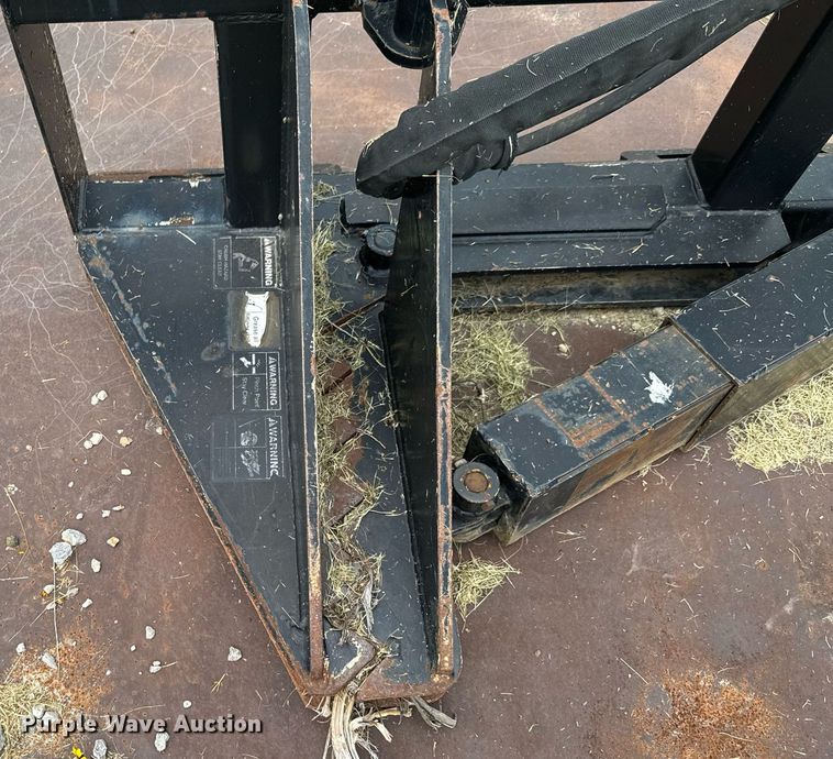 image for item DU9203 2017 SPTP skid steer tree puller