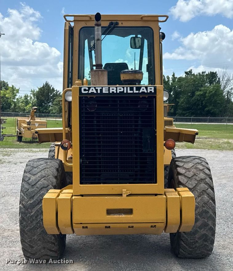 image for item DU9205 1988 Caterpillar IT18B wheel loader