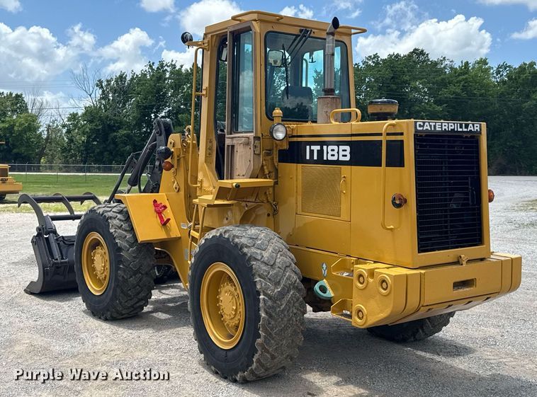 image for item DU9205 1988 Caterpillar IT18B wheel loader