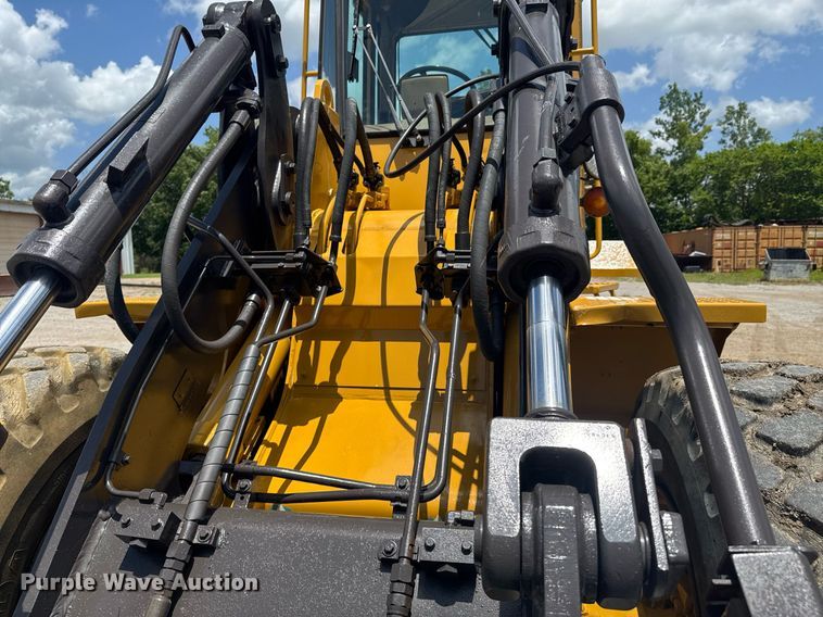 image for item DU9205 1988 Caterpillar IT18B wheel loader