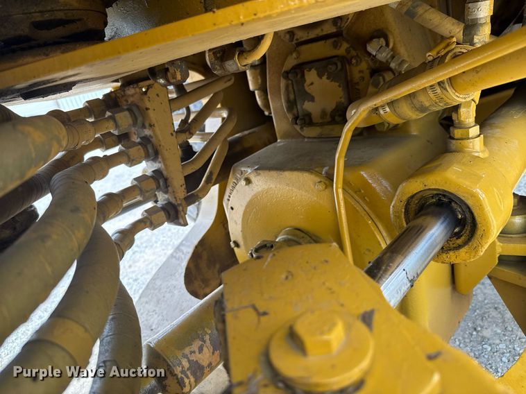 image for item DU9205 1988 Caterpillar IT18B wheel loader