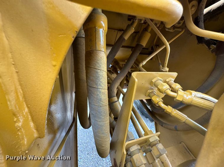 image for item DU9205 1988 Caterpillar IT18B wheel loader