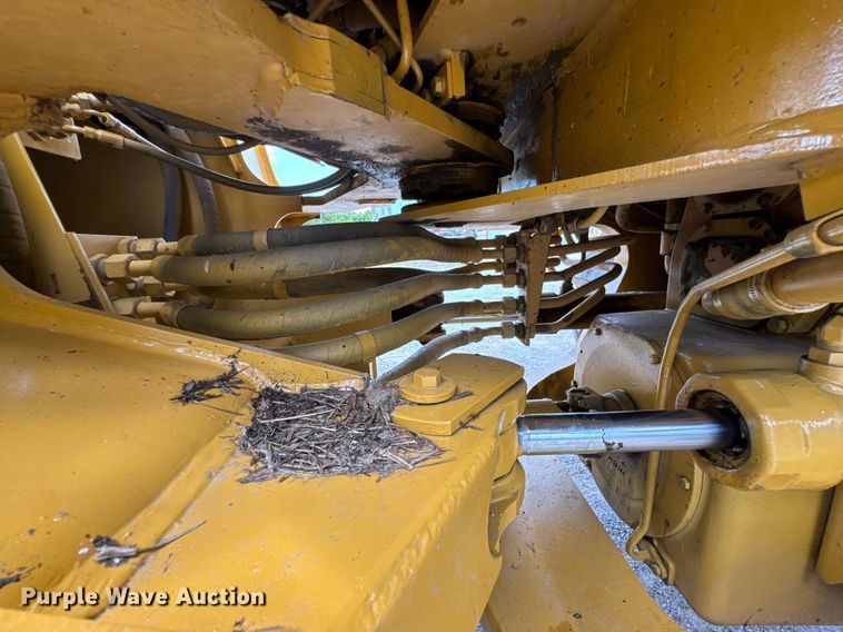 image for item DU9205 1988 Caterpillar IT18B wheel loader