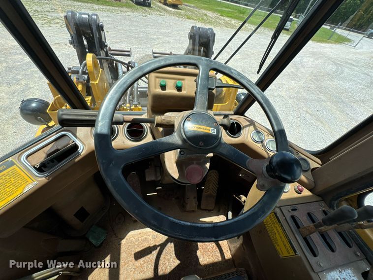 image for item DU9205 1988 Caterpillar IT18B wheel loader