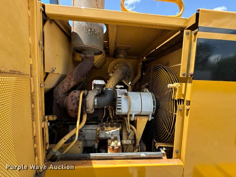 image for item DU9205 1988 Caterpillar IT18B wheel loader