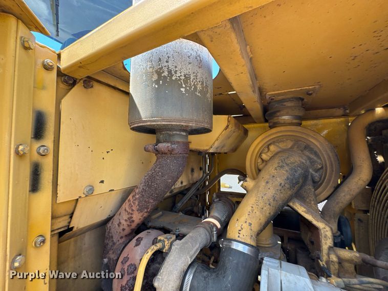 image for item DU9205 1988 Caterpillar IT18B wheel loader