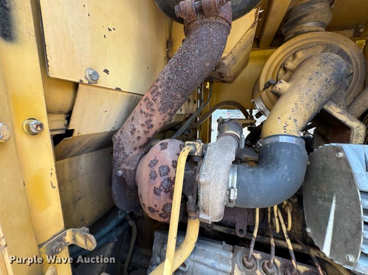 image for item DU9205 1988 Caterpillar IT18B wheel loader