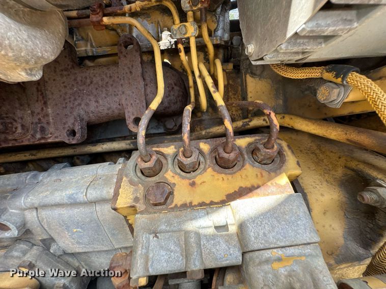 image for item DU9205 1988 Caterpillar IT18B wheel loader