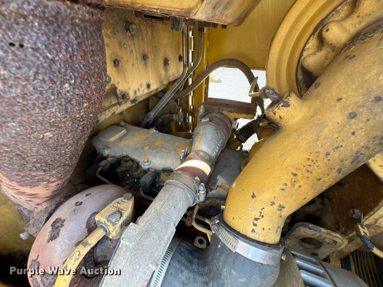 image for item DU9205 1988 Caterpillar IT18B wheel loader