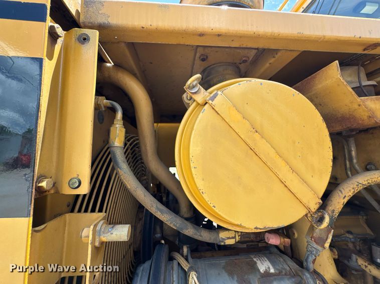 image for item DU9205 1988 Caterpillar IT18B wheel loader