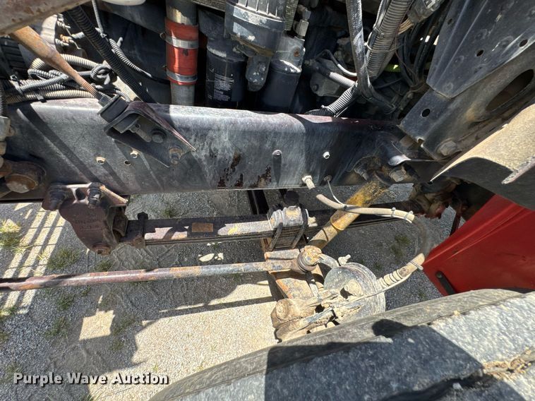 image for item DU9206 2002 Mack CH613 semi truck